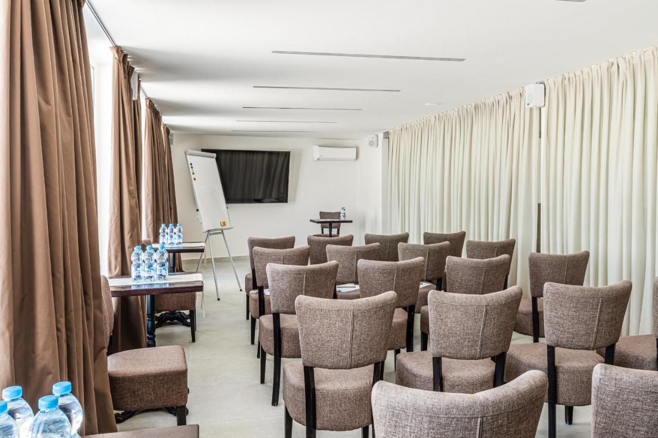 Design Hotel Skopeli Одеса Екстериор снимка